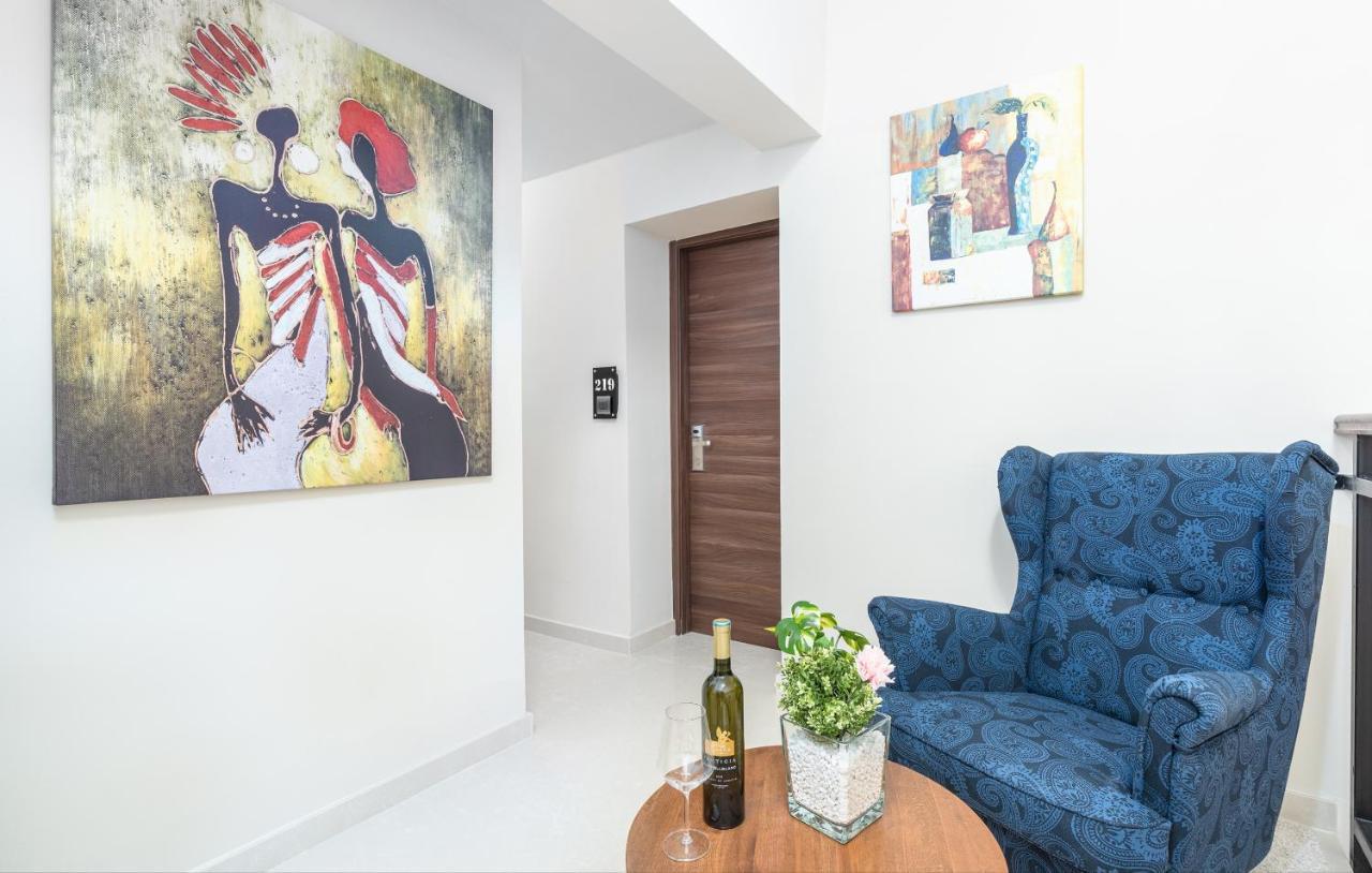 Hotel Dua Residence Пореч Экстерьер фото