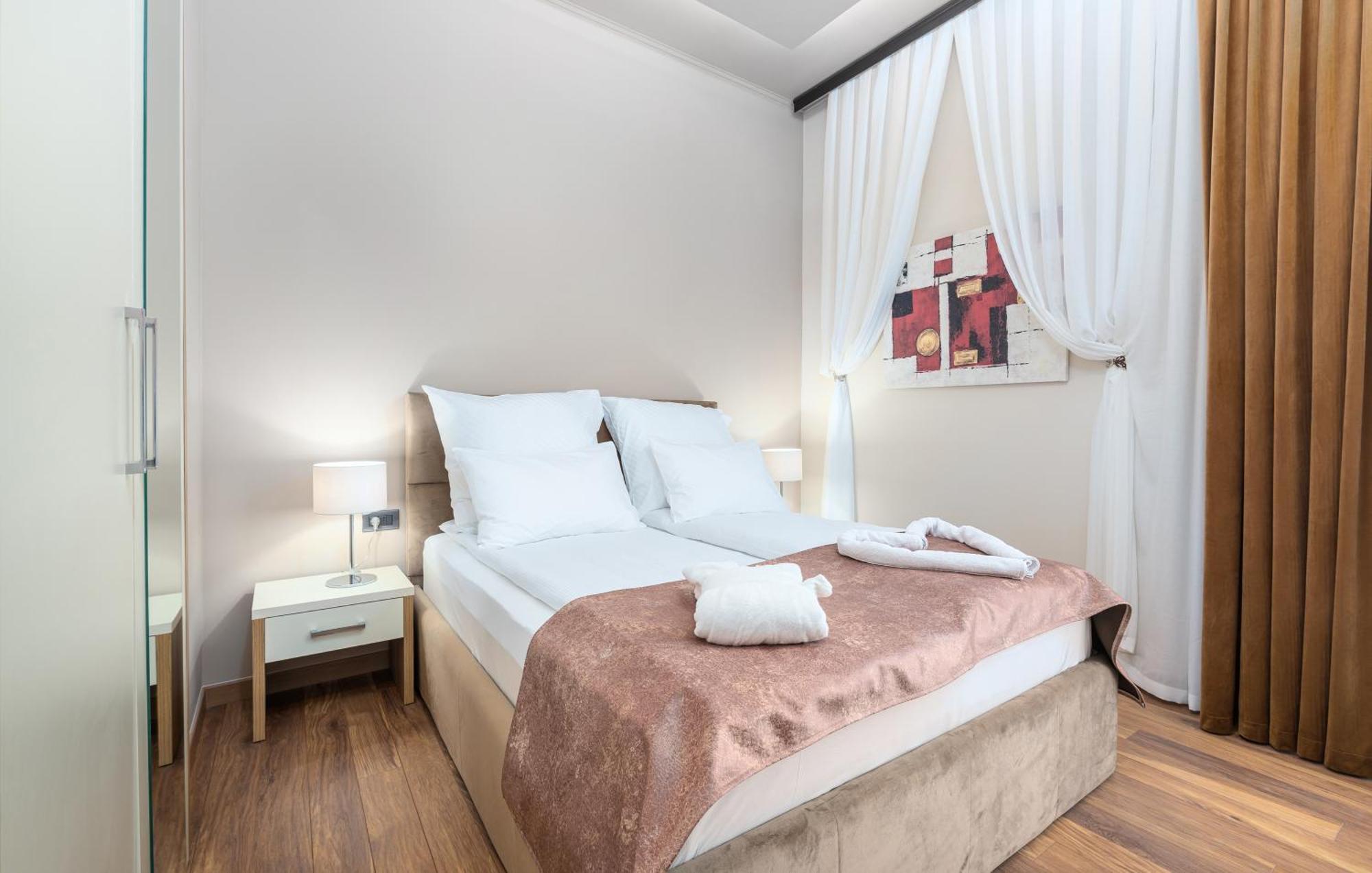 Hotel Dua Residence Пореч Экстерьер фото