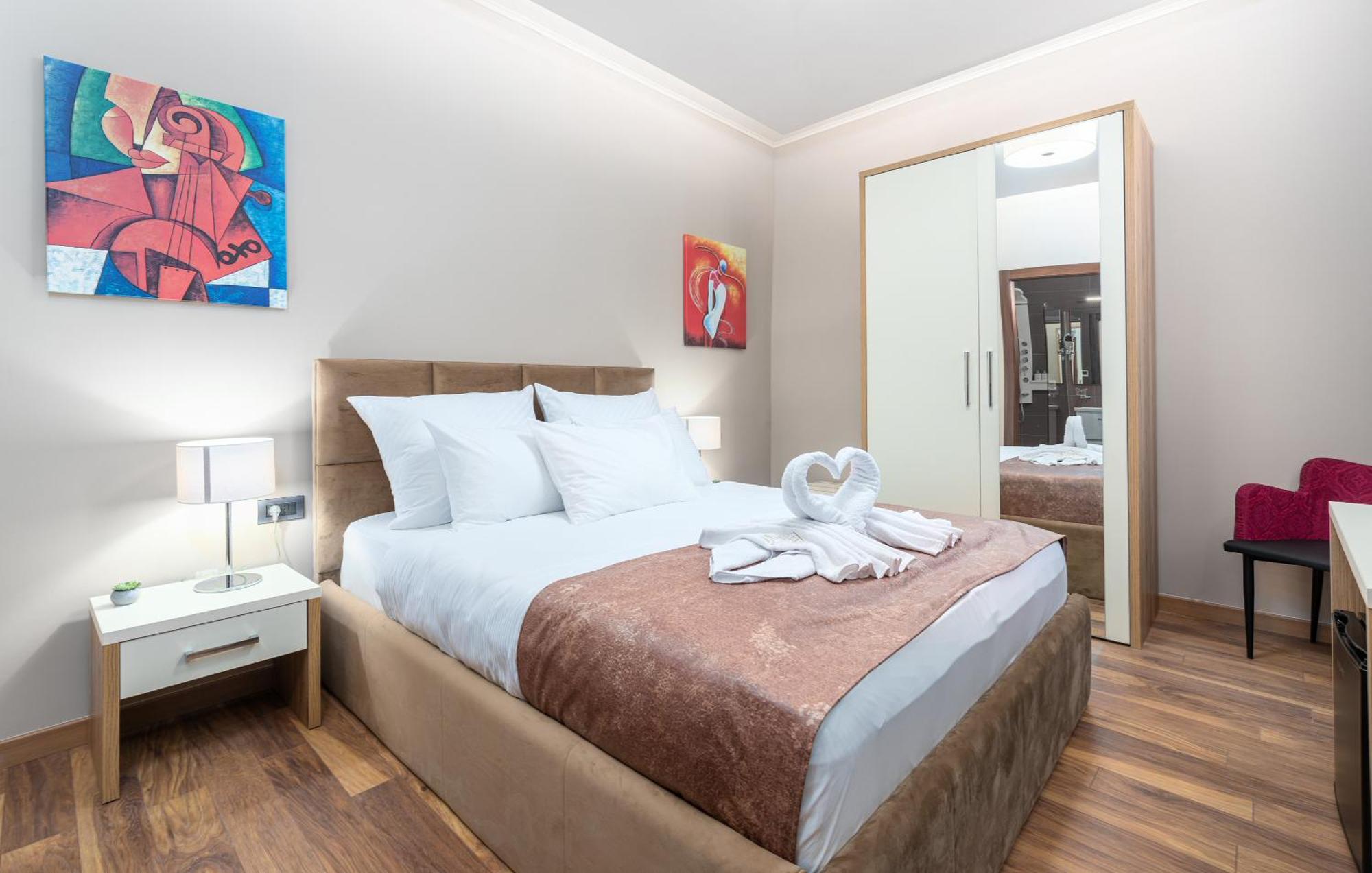 Hotel Dua Residence Пореч Экстерьер фото